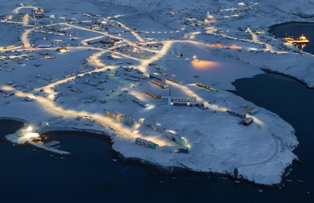 The Greenland Option: Inside  Silicon Valley’s Arctic “Freedom City” 